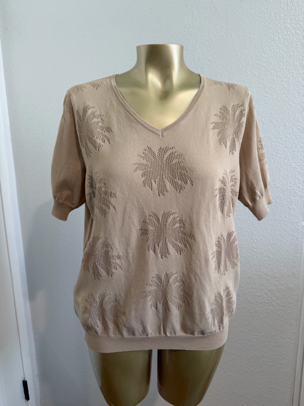 UJA Paris Beige Knit Top 3